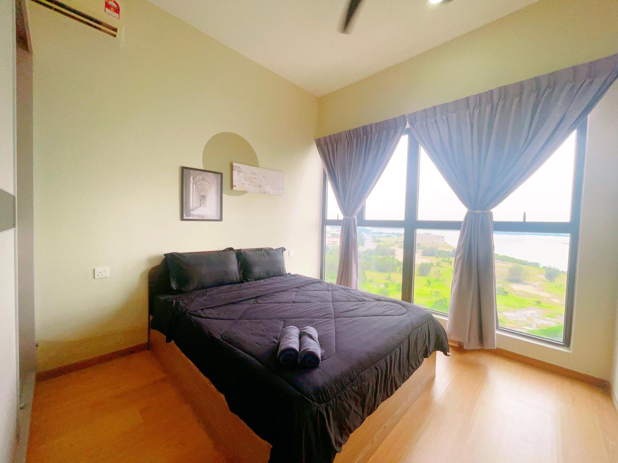 Gyden Staycation #Country Garden Danga Bay Johor Bahru Esterno foto